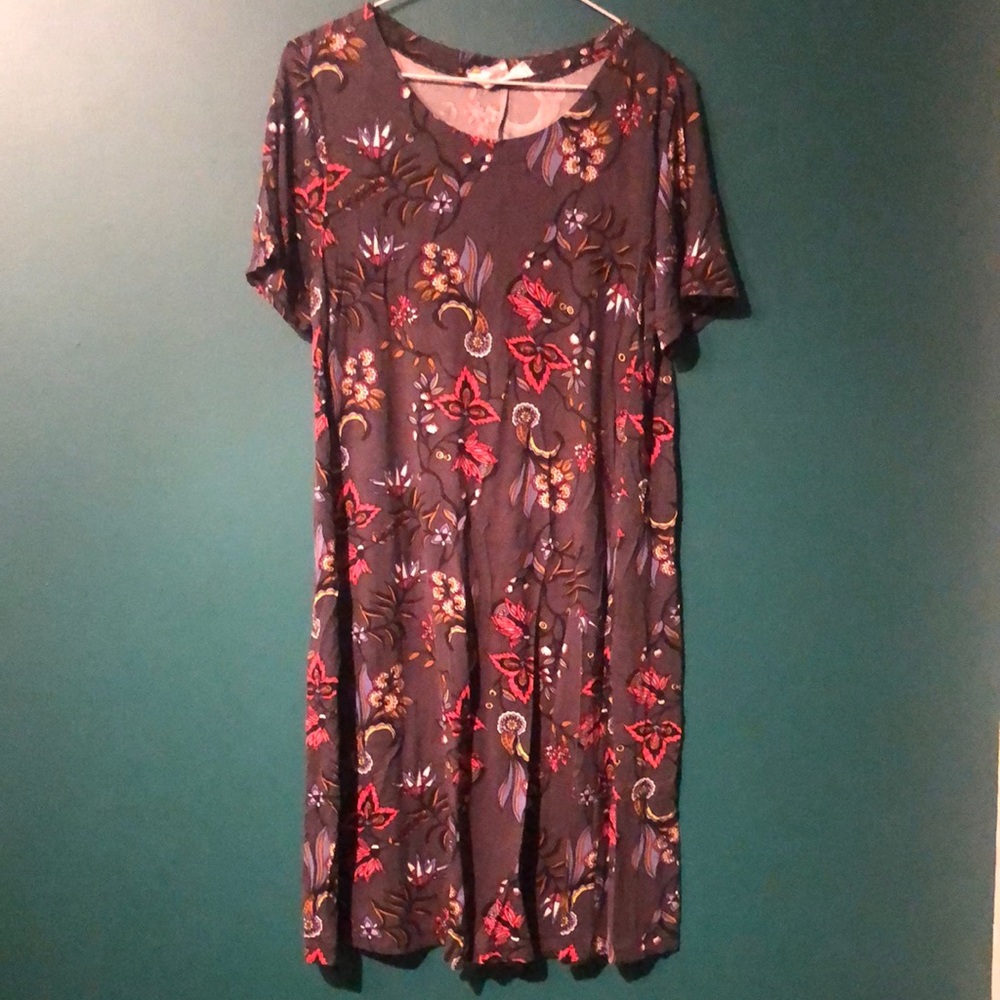Workshop dresses floral